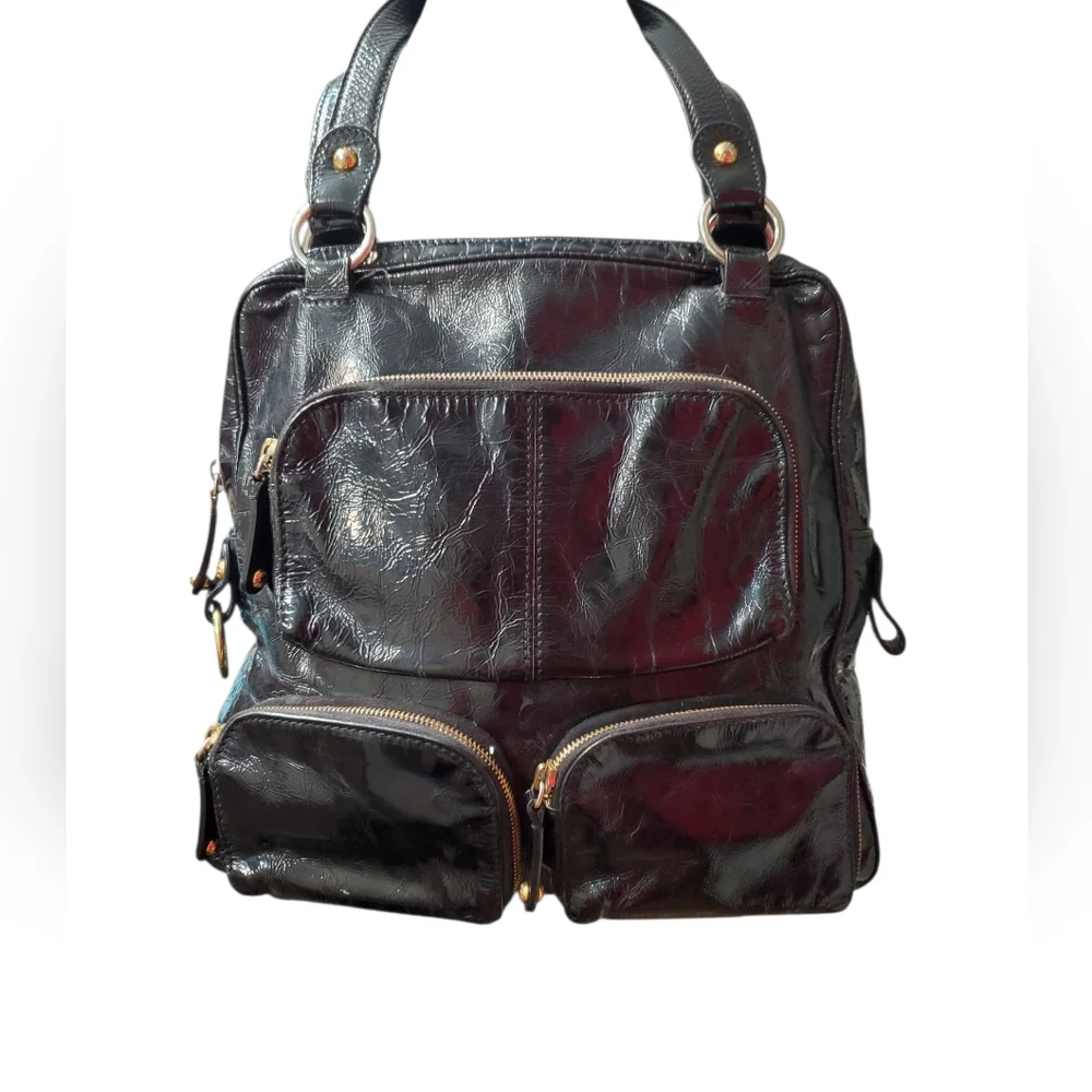 Tod's T Bag Media Tote Bag In Black Patent Leather